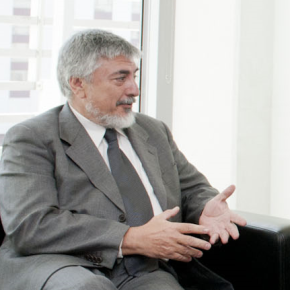Entrevista al Agregado Científico de la Embajada de Italia en Buenos Aires profesor José M. Kenny