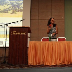 La doctora Alicia T. R. Acosta recibirá el subsidio César Milstein. La doctora Alicia T. R. Acosta recibirá el subsidio César Milstein.