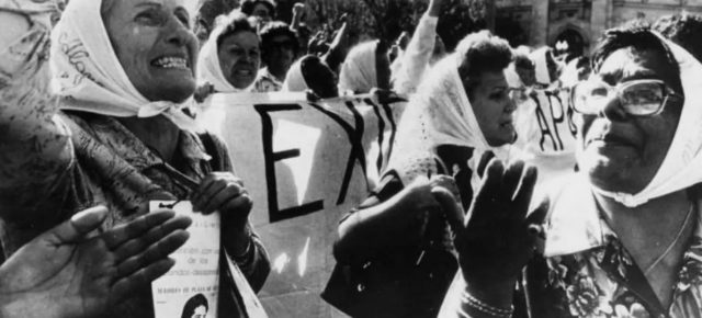 Homenaje a las Madres y Abuelas de Plaza de Mayo